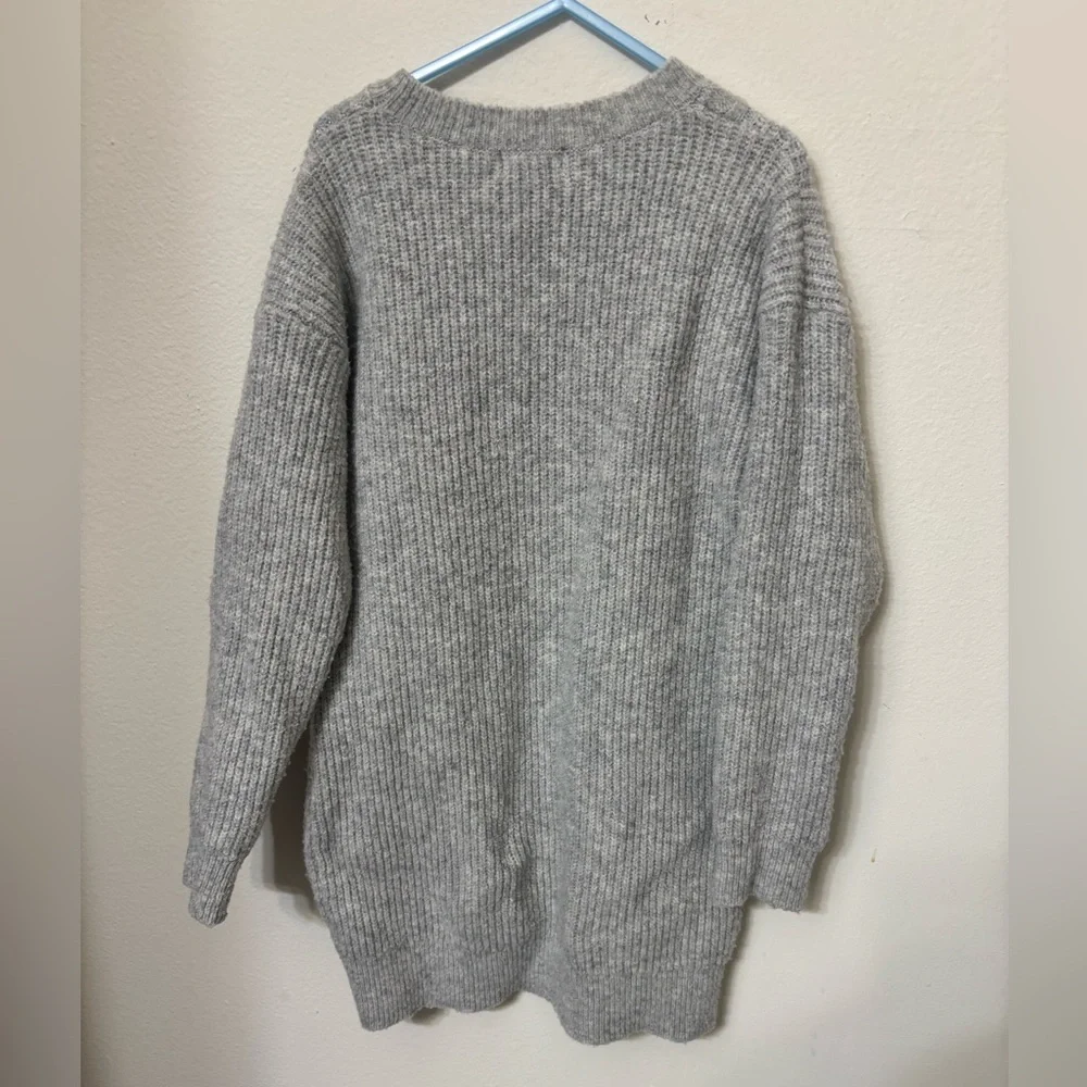 Girl's Cozy Gray Cable Knit Sweater Dress - Picture 2 of 4